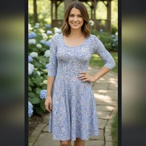 ⭐NWT LuLaRoe Nicole Pastel Dress